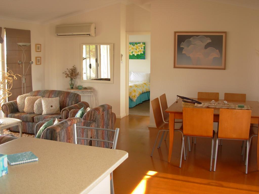 Linger Longer Cottages Port Elliot Quarto foto